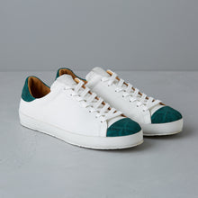 Load image into Gallery viewer, [men&#39;s] Liberte - low-top sneakers - combination toe white x green elephant

