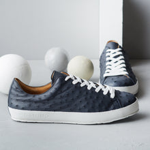 Load image into Gallery viewer, [men&#39;s] Liberte - low-top sneakers - navy ostrich
