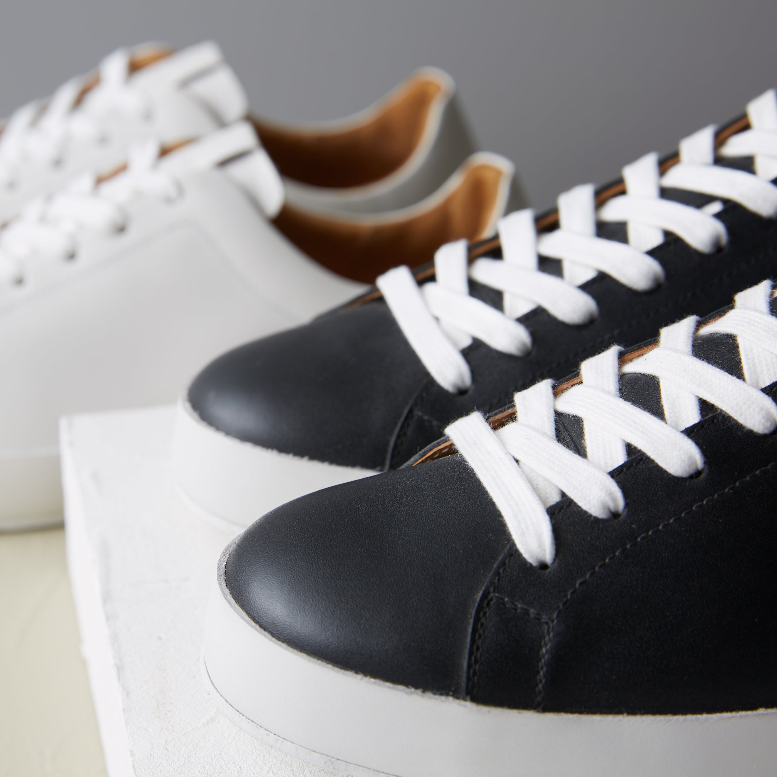[men's] Liberte - low-top sneakers - black calfskin