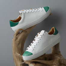 Load image into Gallery viewer, [women&#39;s] Liberte - low-top sneakers - combination toe white and green crocodile
