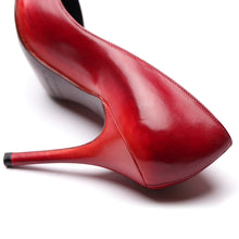 Load image into Gallery viewer, [women&#39;s] DAWN - red x orange patina pumps
